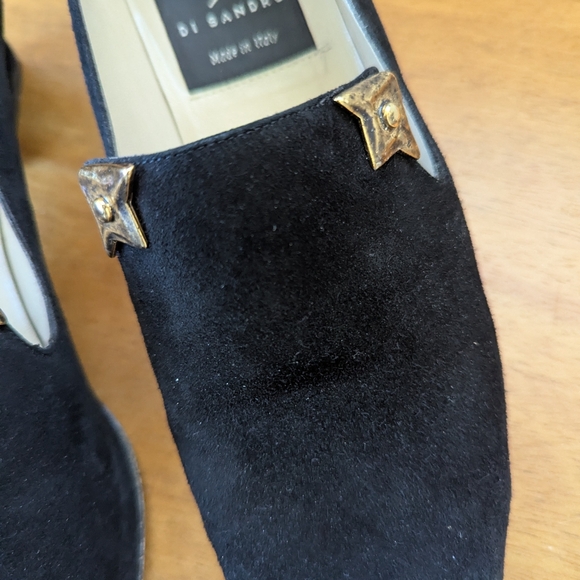Vintage Black Suede Loafers‎ With Gold Corner Accents - Picture 6 of 14